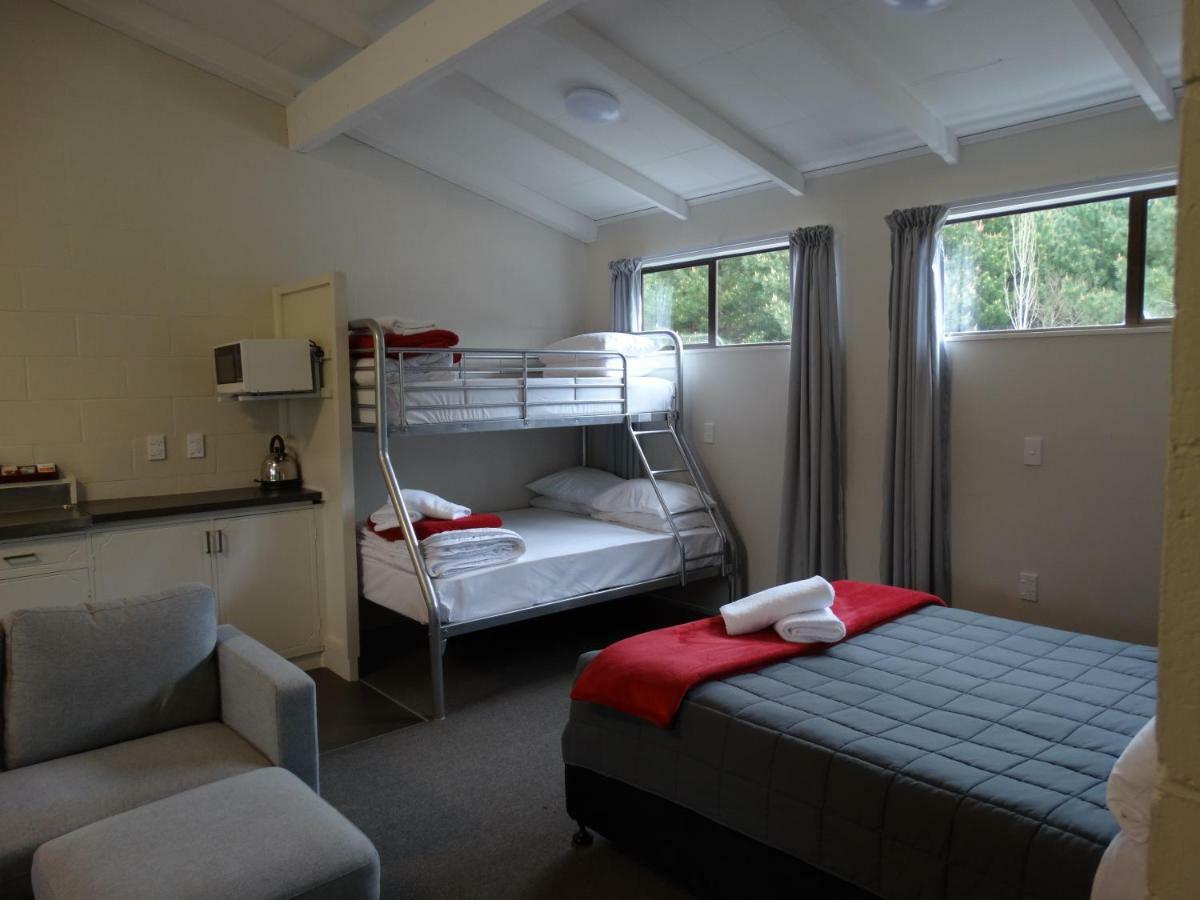 Spencer Beach Top 10 Holiday Park Christchurch Exteriör bild