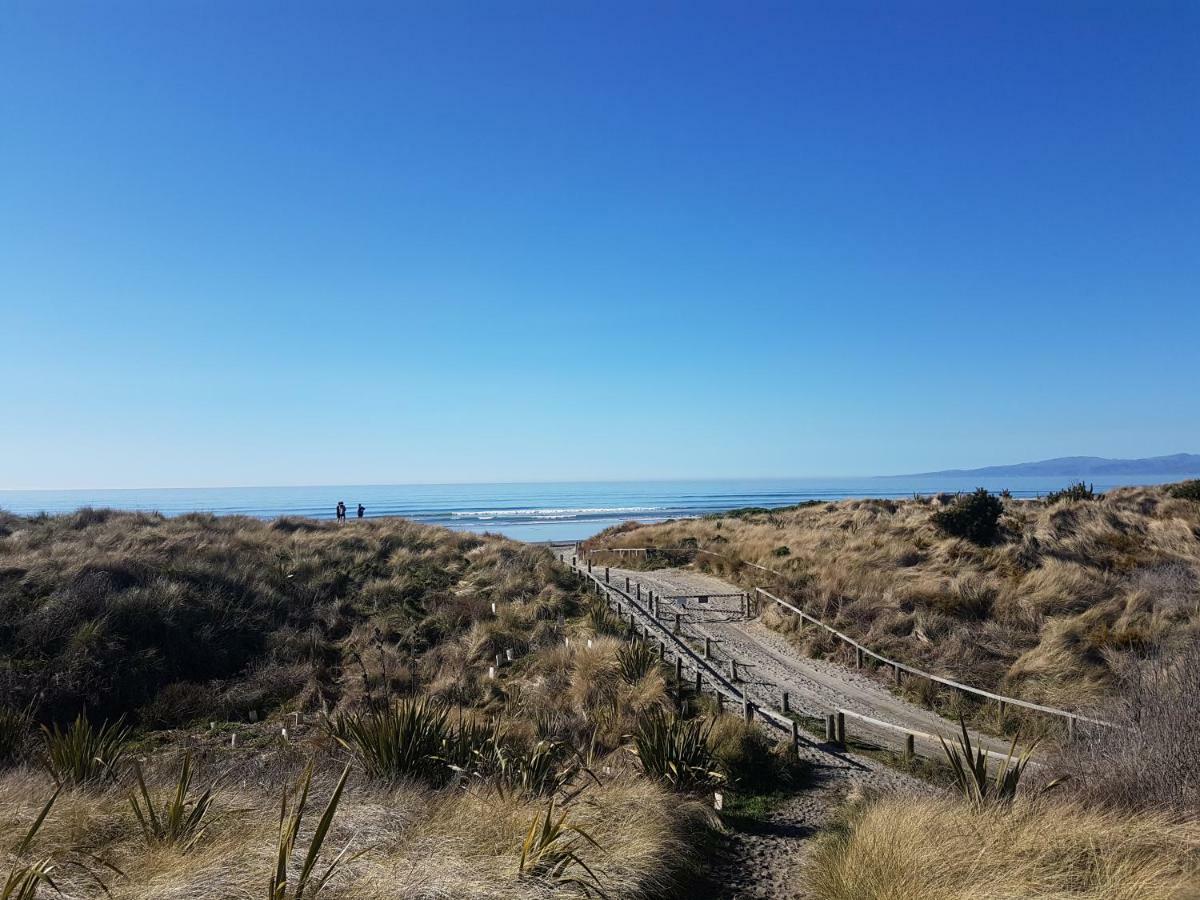 Spencer Beach Top 10 Holiday Park Christchurch Exteriör bild